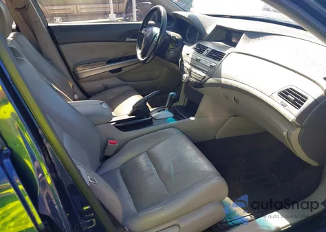 2010 Honda Accord 2.4 Ex-L из США, поврежденный, VIN 1HGCP2F86AA025743